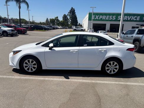 Certified 2026 Toyota Corolla LE FWD image 2