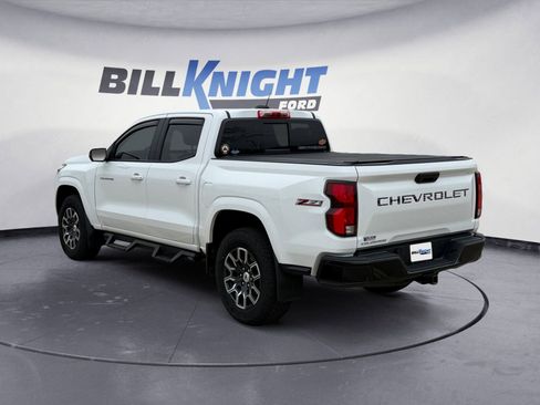 Used 2024 Chevrolet Colorado Z71 w/ Z71 Convenience Package 2 image 3