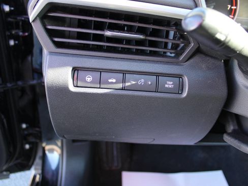 Used 2019 Nissan Altima 2.5 SV image 22