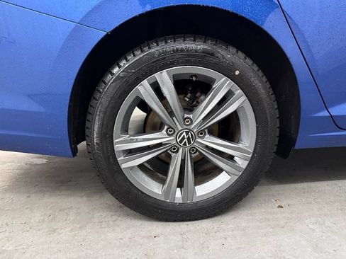 Used 2024 Volkswagen Jetta SE FWD image 20