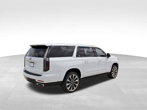 New 2026 Cadillac Escalade ESV Luxury image 4
