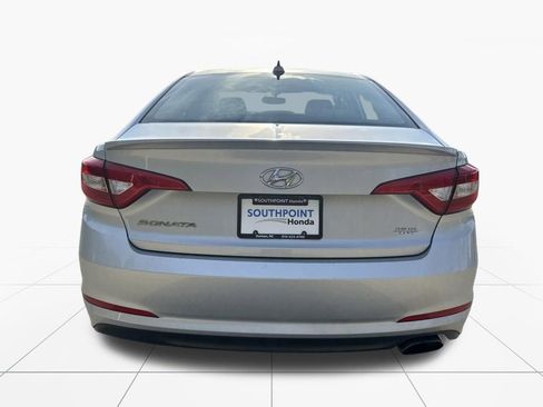 Used 2015 Hyundai Sonata SE w/ Option Group 09 image 7