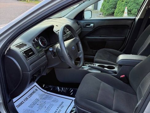 Used 2007 Ford Fusion SE FWD image 11