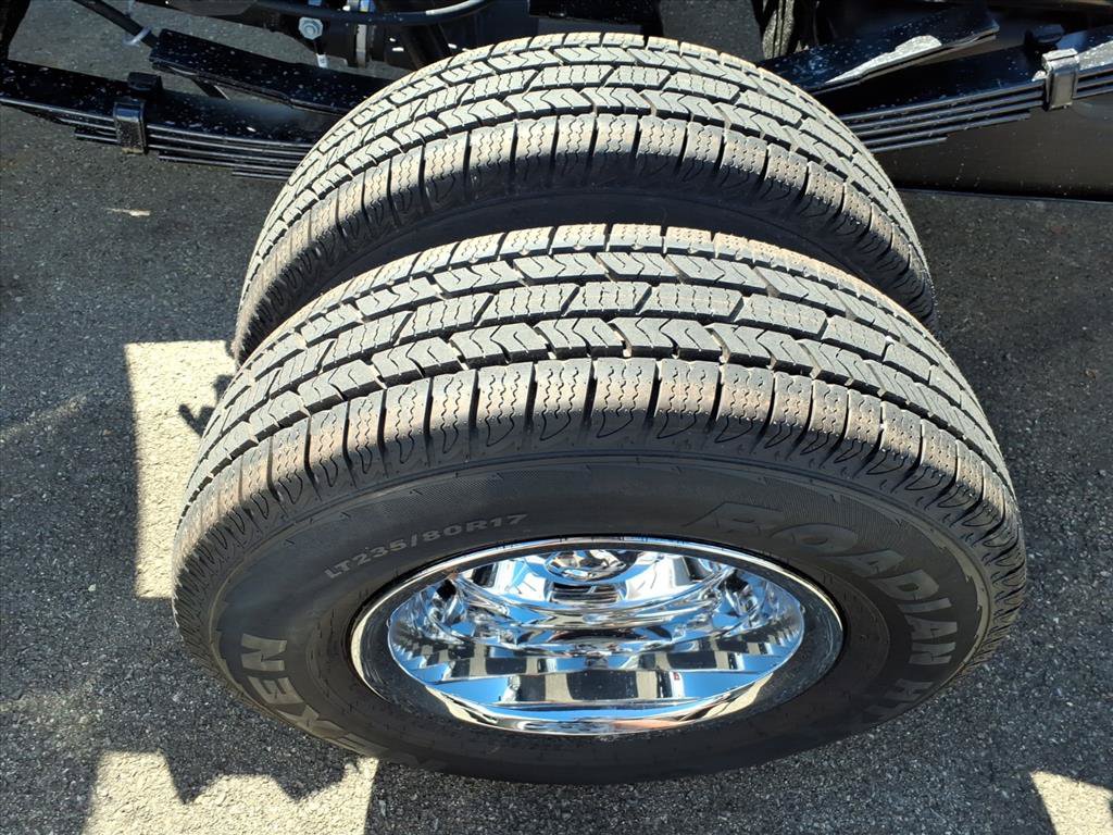 New 2027 RAM 3500 Tradesman AWD/4WD image 4