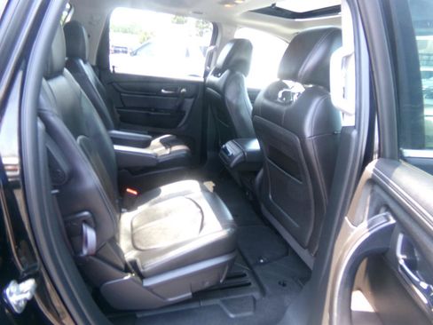 Used 2017 Chevrolet Traverse LT AWD/4WD image 52