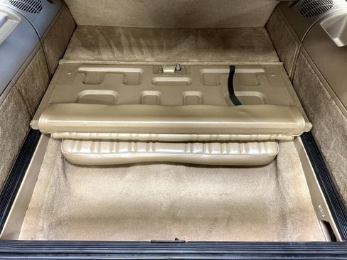Used 1995 Buick Roadmaster Estate RWD image 53
