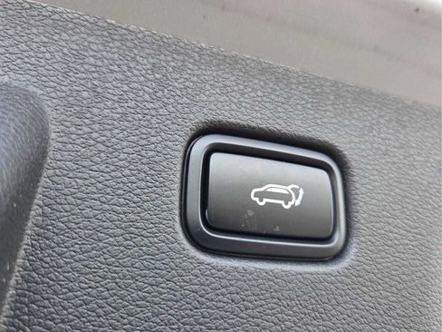 Used 2025 Kia Sportage SX AWD/4WD image 18