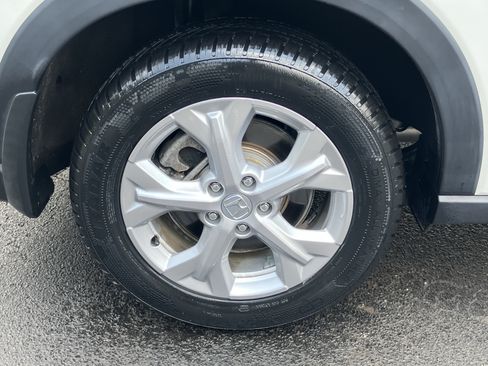 Certified 2024 Honda HR-V LX image 13