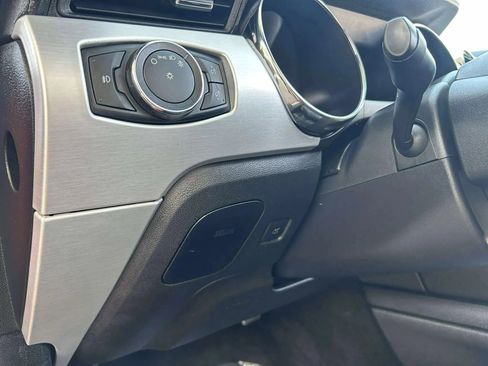 Used 2017 Ford Mustang Premium image 22