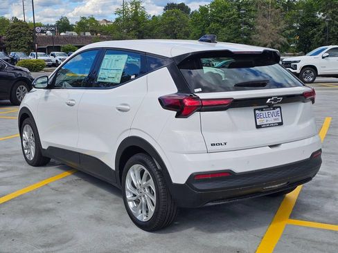 New 2027 Chevrolet Bolt LT w/ Comfort Package FWD image 3