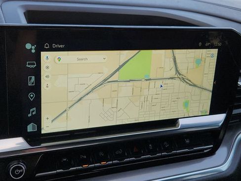 Used 2023 Chevrolet Silverado 1500 High Country w/ Z71 Off-Road Package image 18