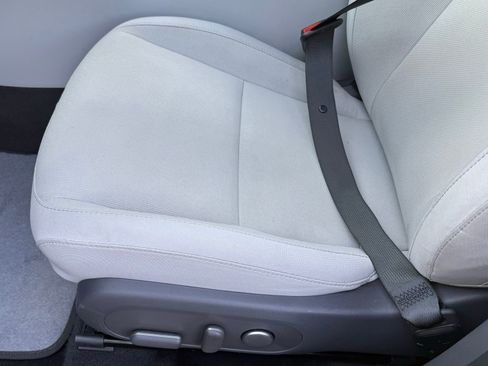 Used 2024 Hyundai Kona SEL image 33