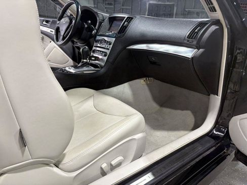 Used 2014 INFINITI Q60 AWD Coupe w/ Premium Package image 33
