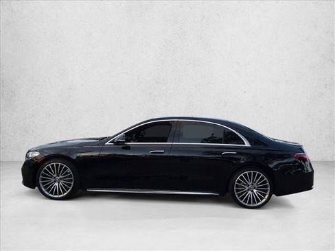 Certified 2023 Mercedes-Benz S 500 4MATIC image 9