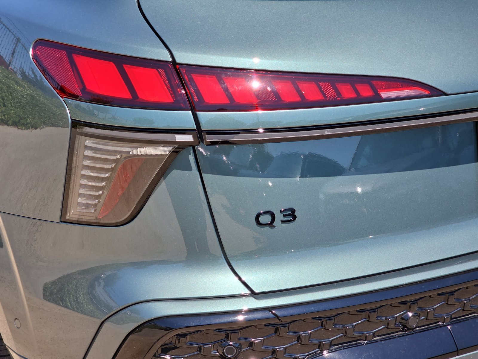 New 2026 Audi Q3 quattro 2.0T AWD/4WD image 37