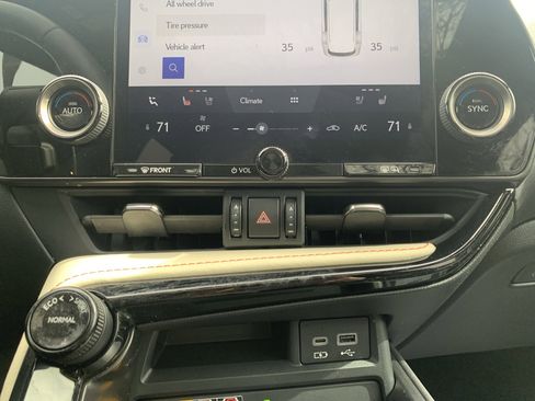 Used 2023 Lexus NX 350 AWD image 29