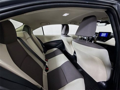Certified 2023 Toyota Corolla LE image 29