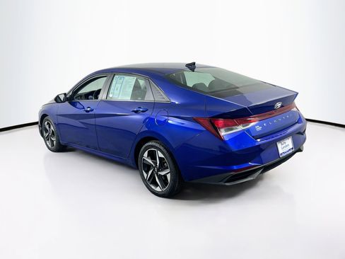 Used 2023 Hyundai Elantra SEL w/ Convenience Package image 7