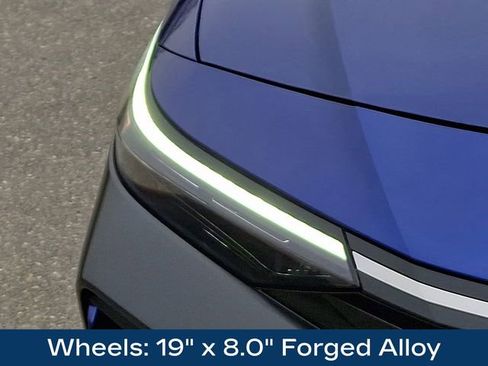 Used 2025 Hyundai Elantra N image 13