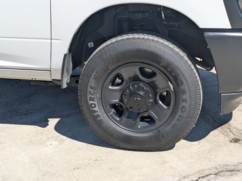 Used 2026 RAM 3500 Tradesman AWD/4WD image 12