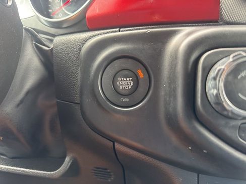 Used 2022 Jeep Wrangler Unlimited Rubicon w/ Steel Bumper Group image 23