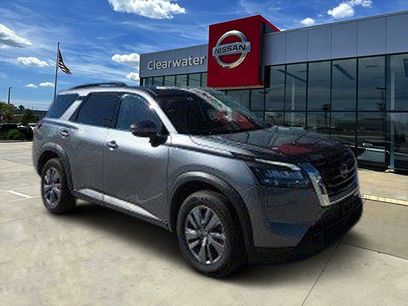 Used 2024 Nissan Pathfinder SV