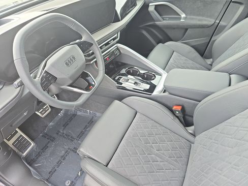 New 2025 Audi SQ5 Premium Plus image 16