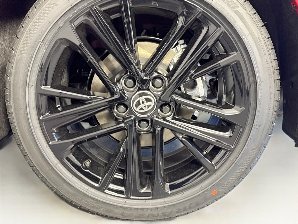 Used 2026 Toyota Camry SE FWD image 30