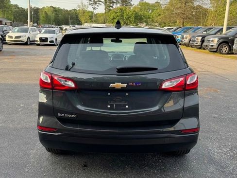 Used 2019 Chevrolet Equinox LS FWD image 6