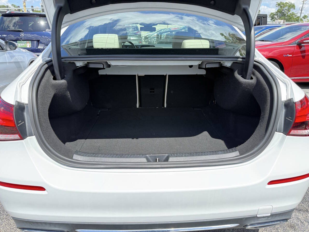 Used 2020 Mercedes-Benz A 220 w/ Premium Package image 22