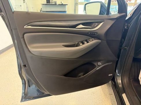 Used 2020 Buick Enclave Premium w/ Surround and Sites Package AWD/4WD image 44