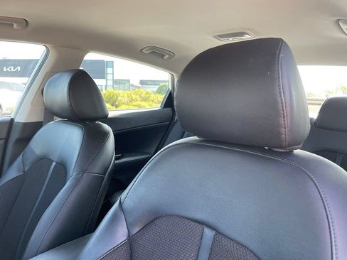 Used 2020 Kia Optima S FWD image 22