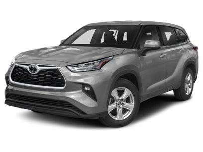 Used 2022 Toyota Highlander LE