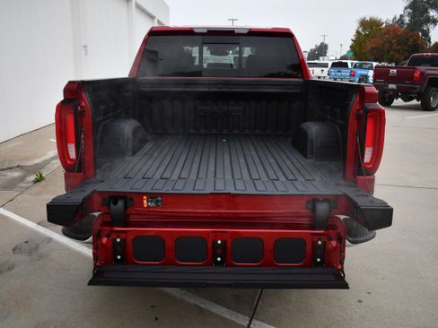 New 2026 GMC Sierra 1500 SLT w/ SLT Premium Plus Package image 9