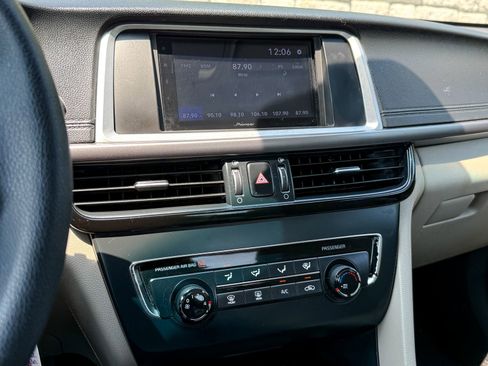 Used 2017 Kia Optima LX FWD image 18