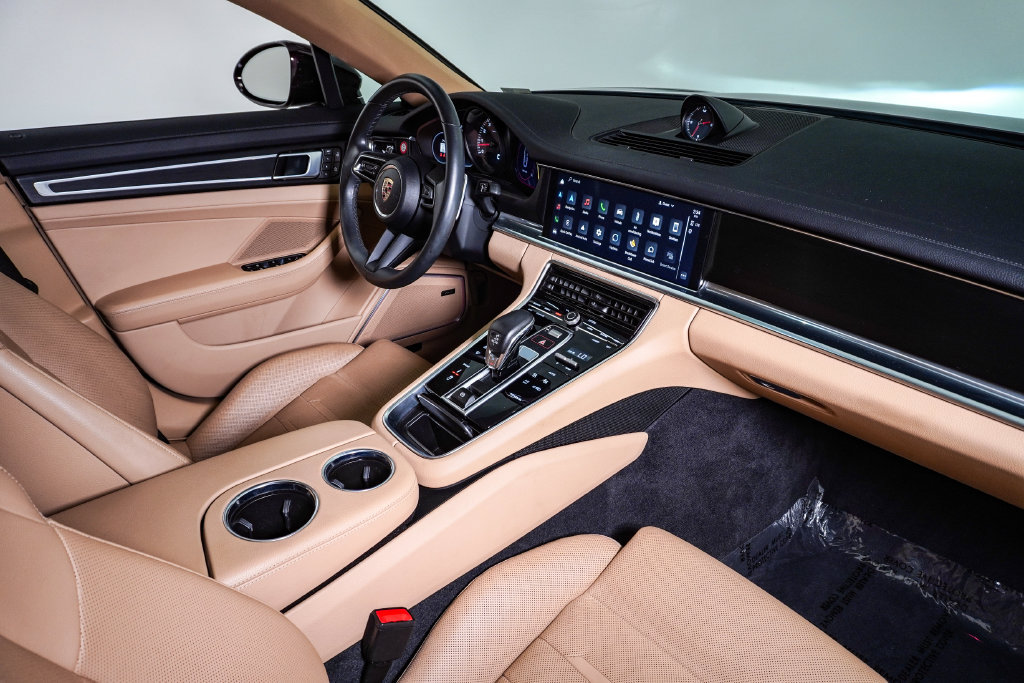 Certified 2023 Porsche Panamera 4 Platinum Edition AWD/4WD image 14