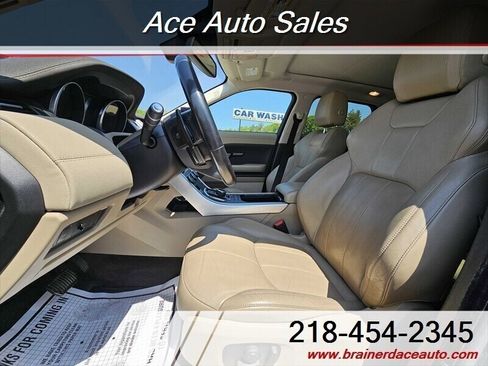 Used 2017 Land Rover Range Rover Evoque SE Premium AWD/4WD image 7