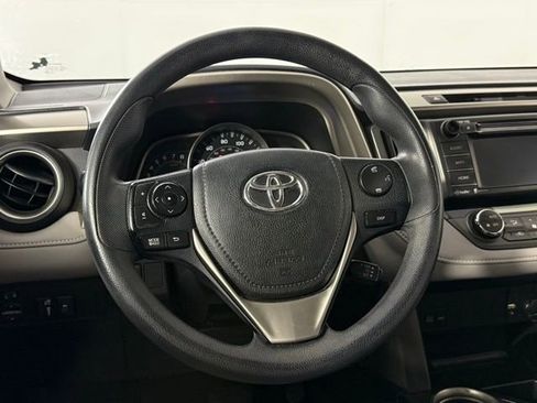 Used 2014 Toyota RAV4 XLE image 24