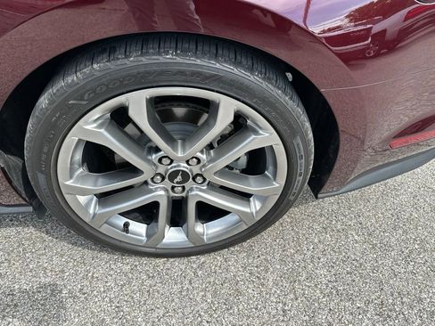 Used 2018 Ford Mustang GT Premium RWD image 16