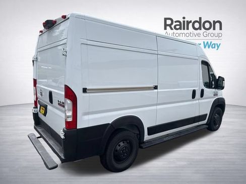 Used 2021 RAM ProMaster 2500 w/ Convenience Group FWD image 7