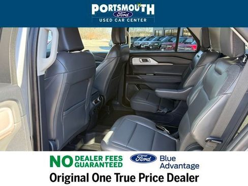 Used 2025 Ford Explorer Active w/ Active Comfort Package image 6
