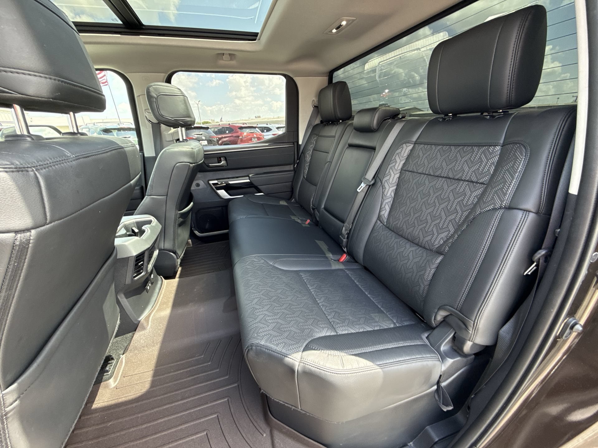 Used 2023 Toyota Tundra Limited w/ Power Package AWD/4WD image 26