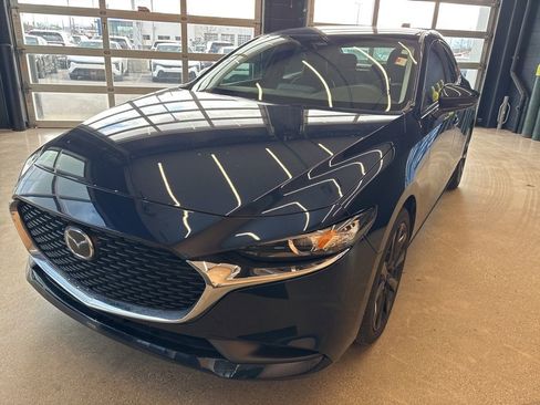 Used 2024 MAZDA MAZDA3 s image 5