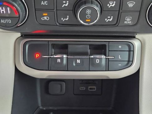 Used 2020 GMC Acadia Denali w/ LPO, 'HIT The Road' Package image 22