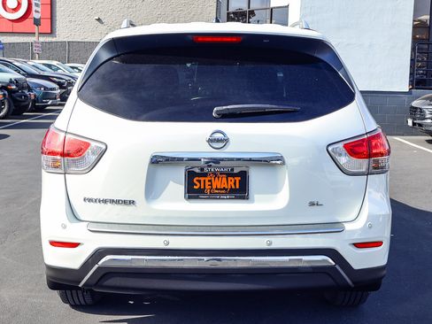Used 2015 Nissan Pathfinder SL w/ Cargo Package image 21