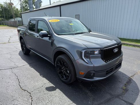 New 2025 Ford Maverick Lobo image 8