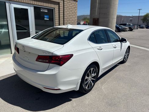 Used 2015 Acura TLX FWD image 3