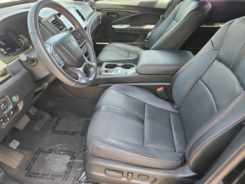 Certified 2024 Honda Passport TrailSport image 20