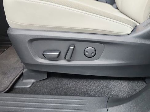 New 2026 Nissan Pathfinder SL FWD image 20