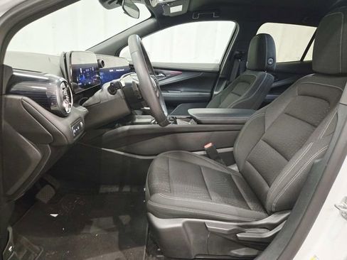 Certified 2025 Chevrolet Blazer EV LT image 8